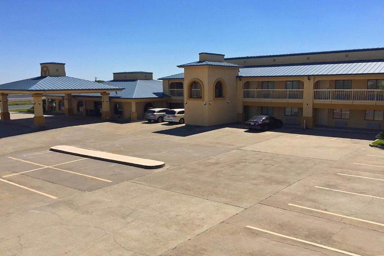 Americas Best Value Inn Bishop/Kingsville Bagian luar foto