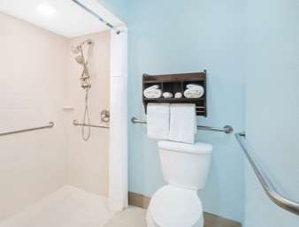 Americas Best Value Inn Bishop/Kingsville Ruang foto